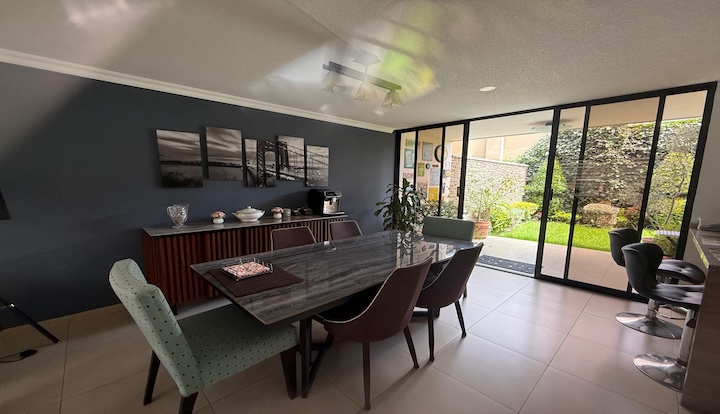 Casa 135 m2. 3 dormitorios-Tumbaco